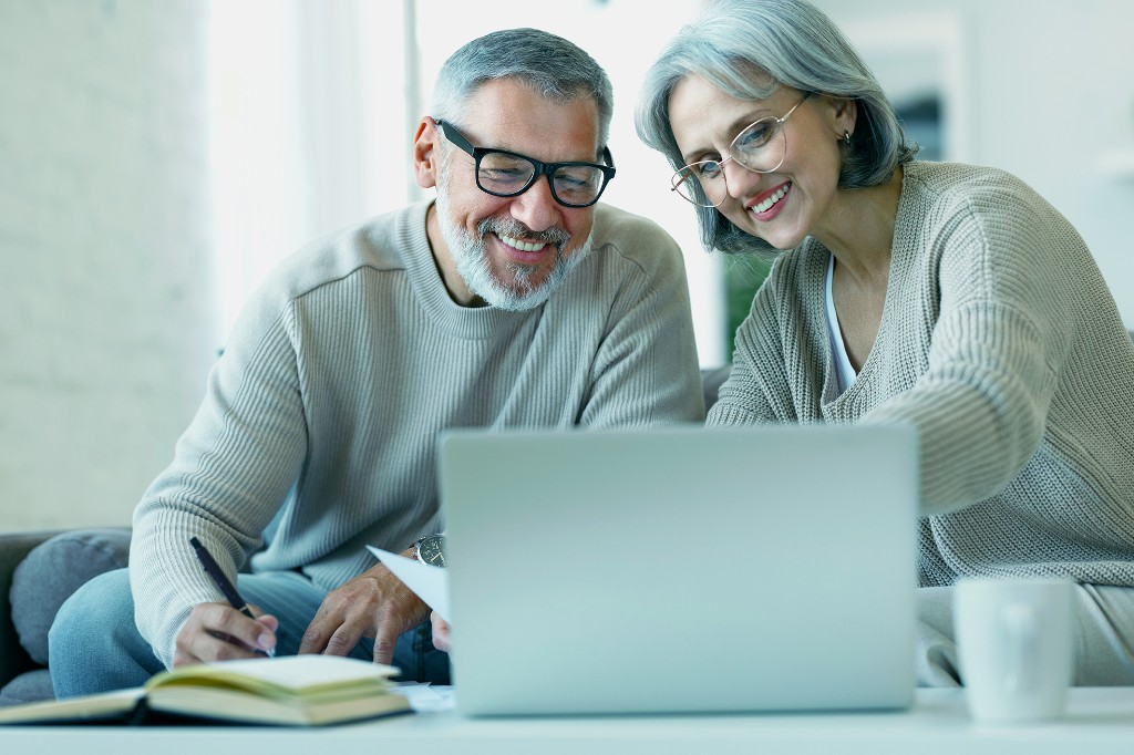 Self Service Direct-to-Consumer Website